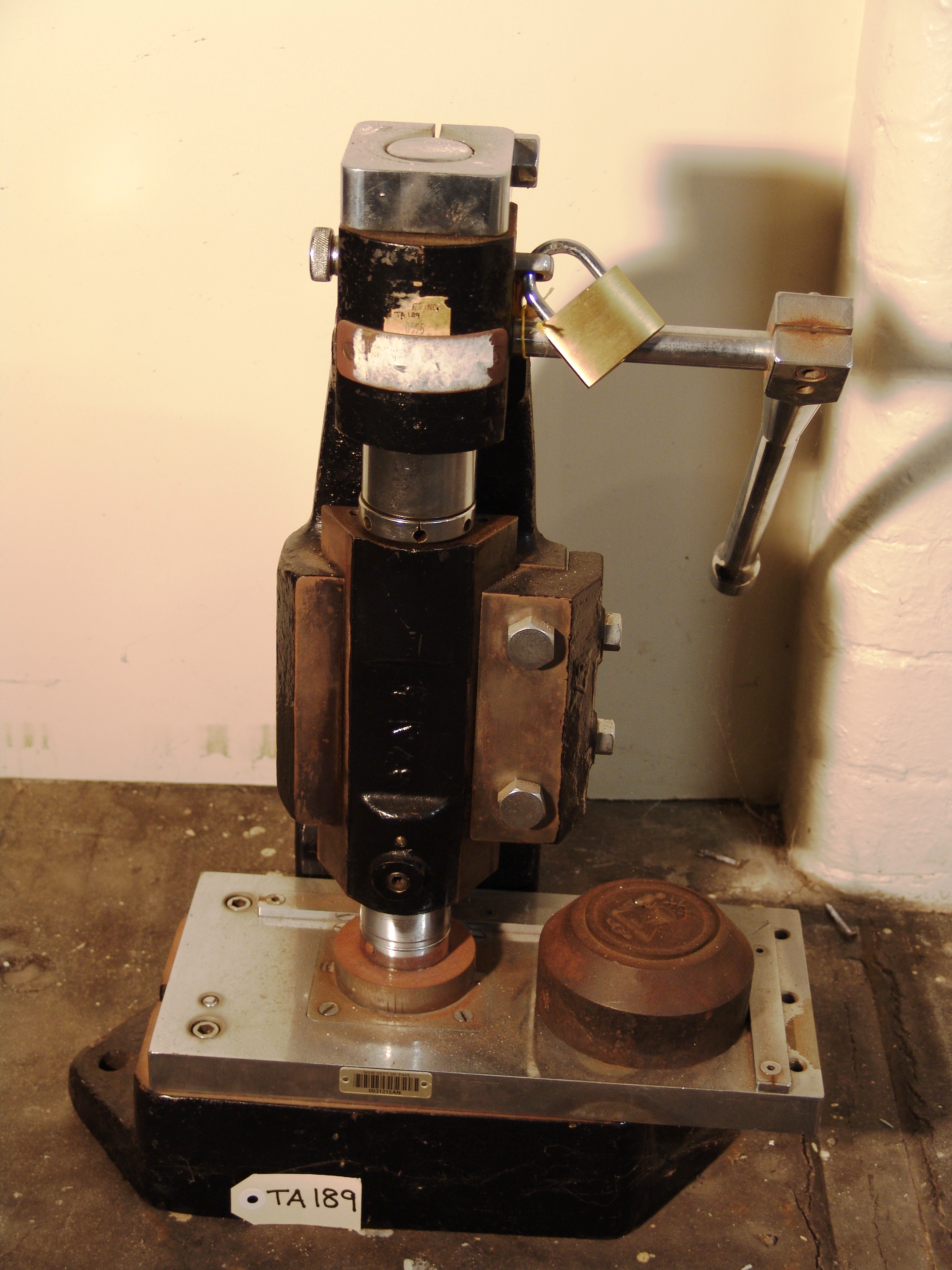 EMBOSSING MACHINE AND DIE openEQUELLA